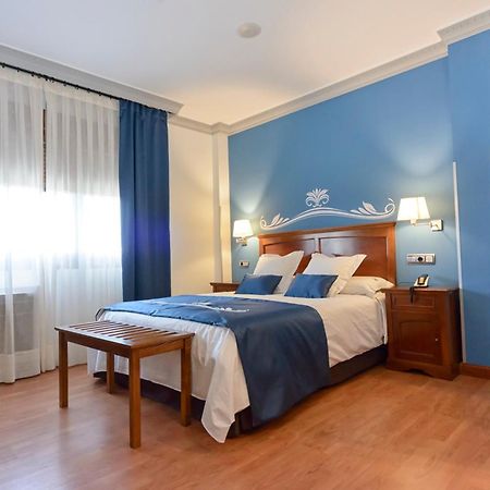 Hotel La Barrosa Abejar Ngoại thất bức ảnh
